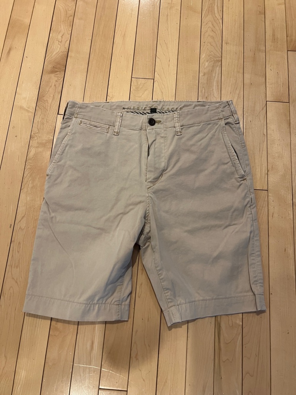 American Eagle Outfitters Tan Flat Front Chino Shorts